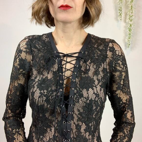 THE JETSET DIARIES x FREE PEOPLE lace dress long sleeve laceup v-neck - Picture 9 of 11